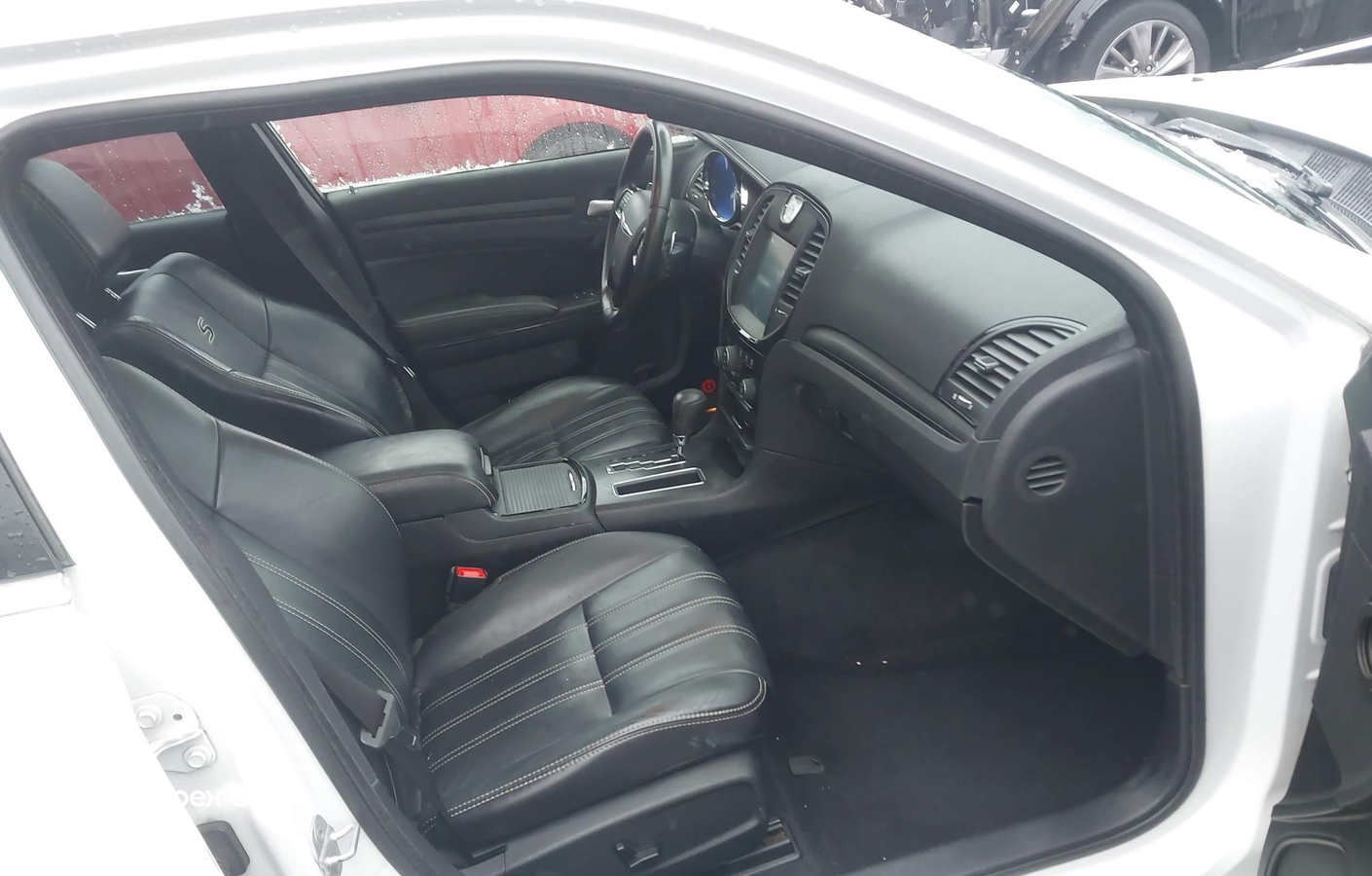 Chrysler 300 2013