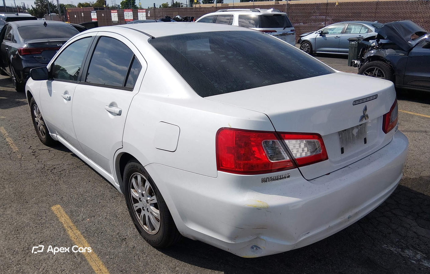 Mitsubishi Galant 2012