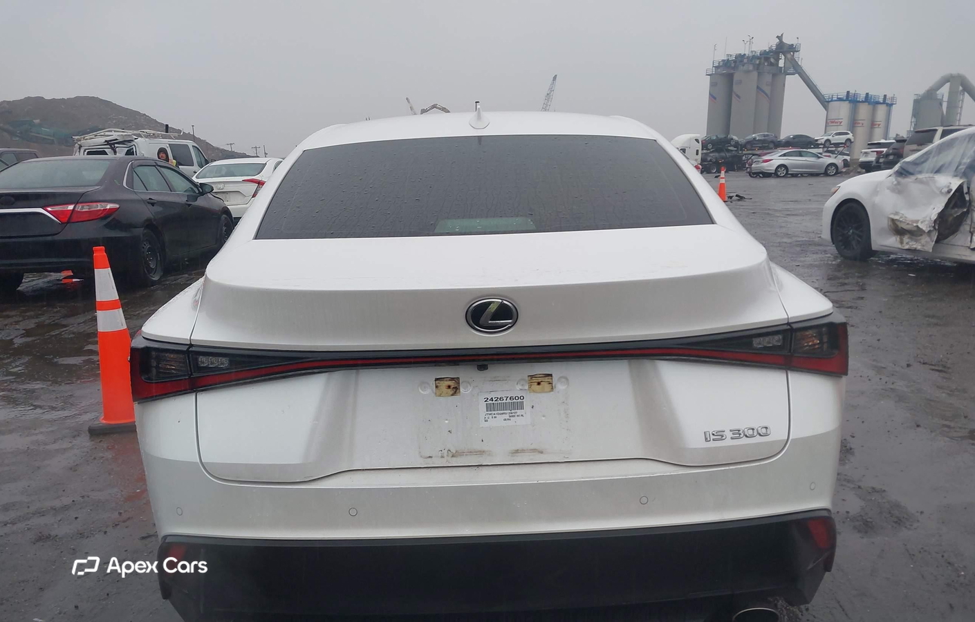 Lexus IS 2024