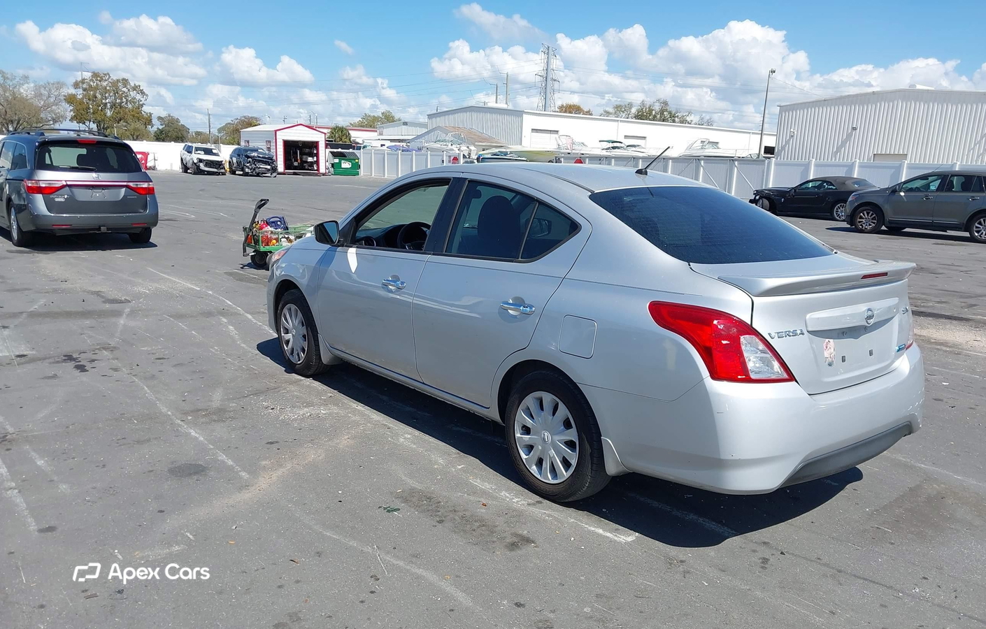 Nissan Versa 2016