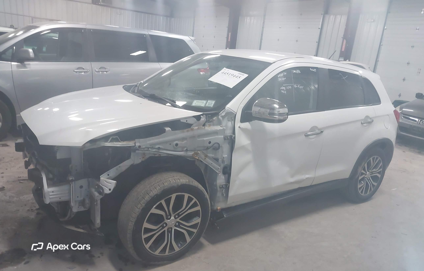 Mitsubishi Outlander 2016