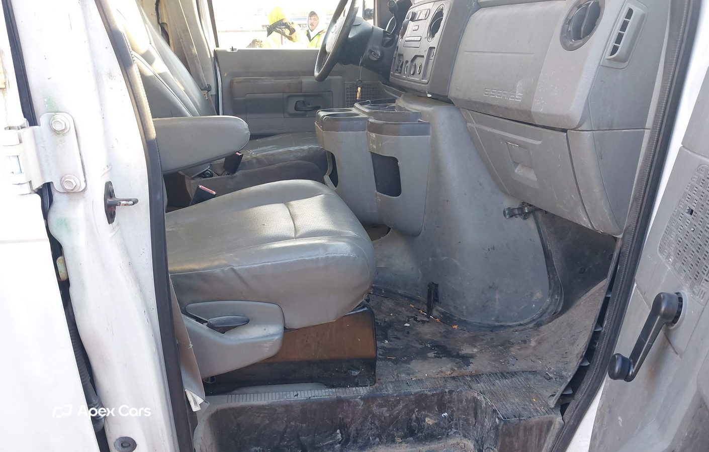 Ford Econoline 2011