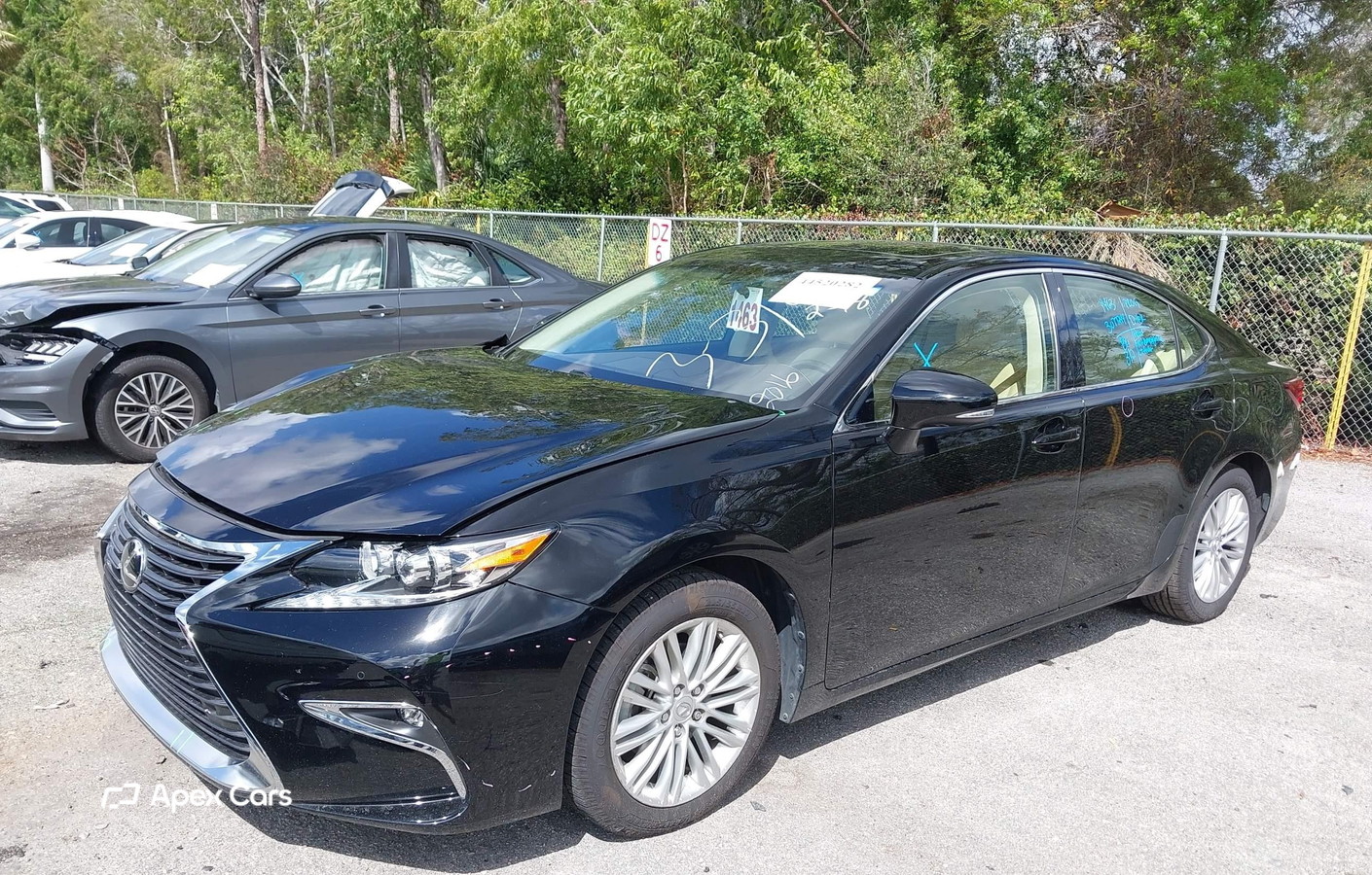 Lexus ES 2016