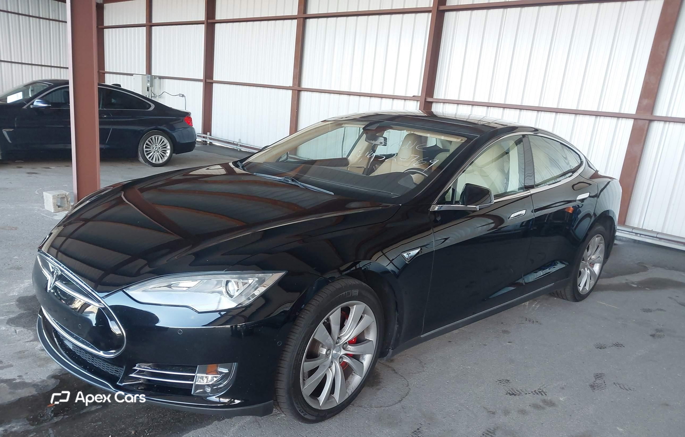 Tesla Model S 2015