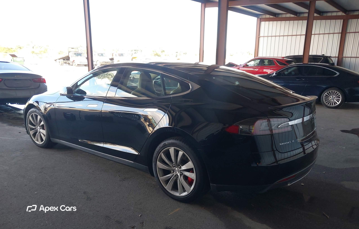 Tesla Model S 2015