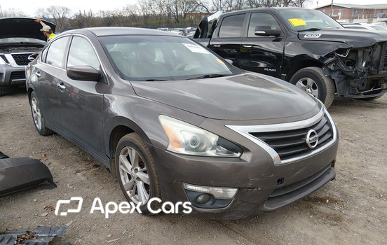 Nissan Altima 2015 - Image 1 of 17