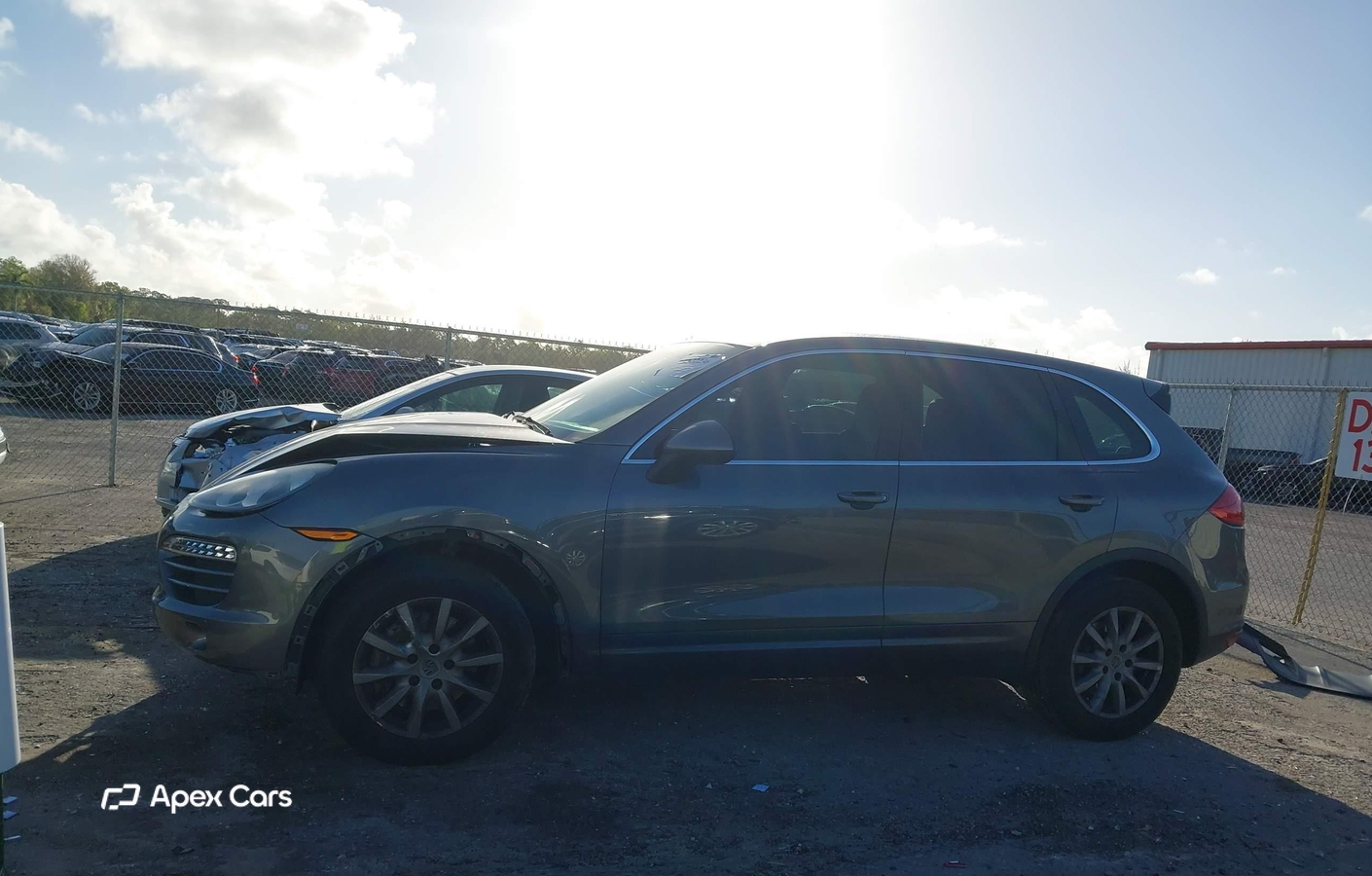 Porsche Cayenne 2011