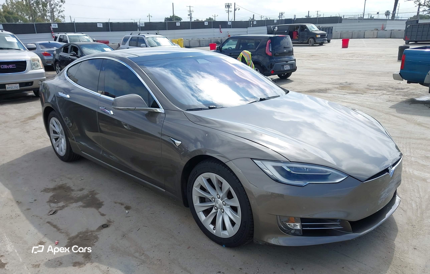 Tesla Model S 2016