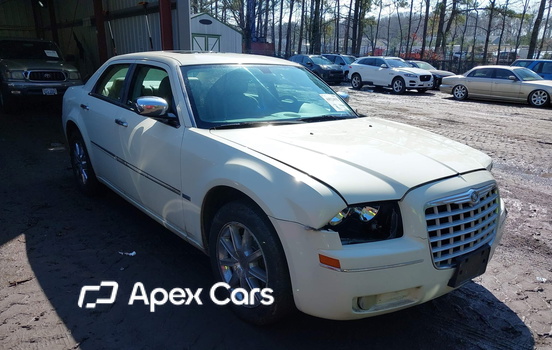 Chrysler 300 2010 - Image 1 of 16