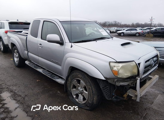 2005 Toyota Tacoma - Image 1 of 5
