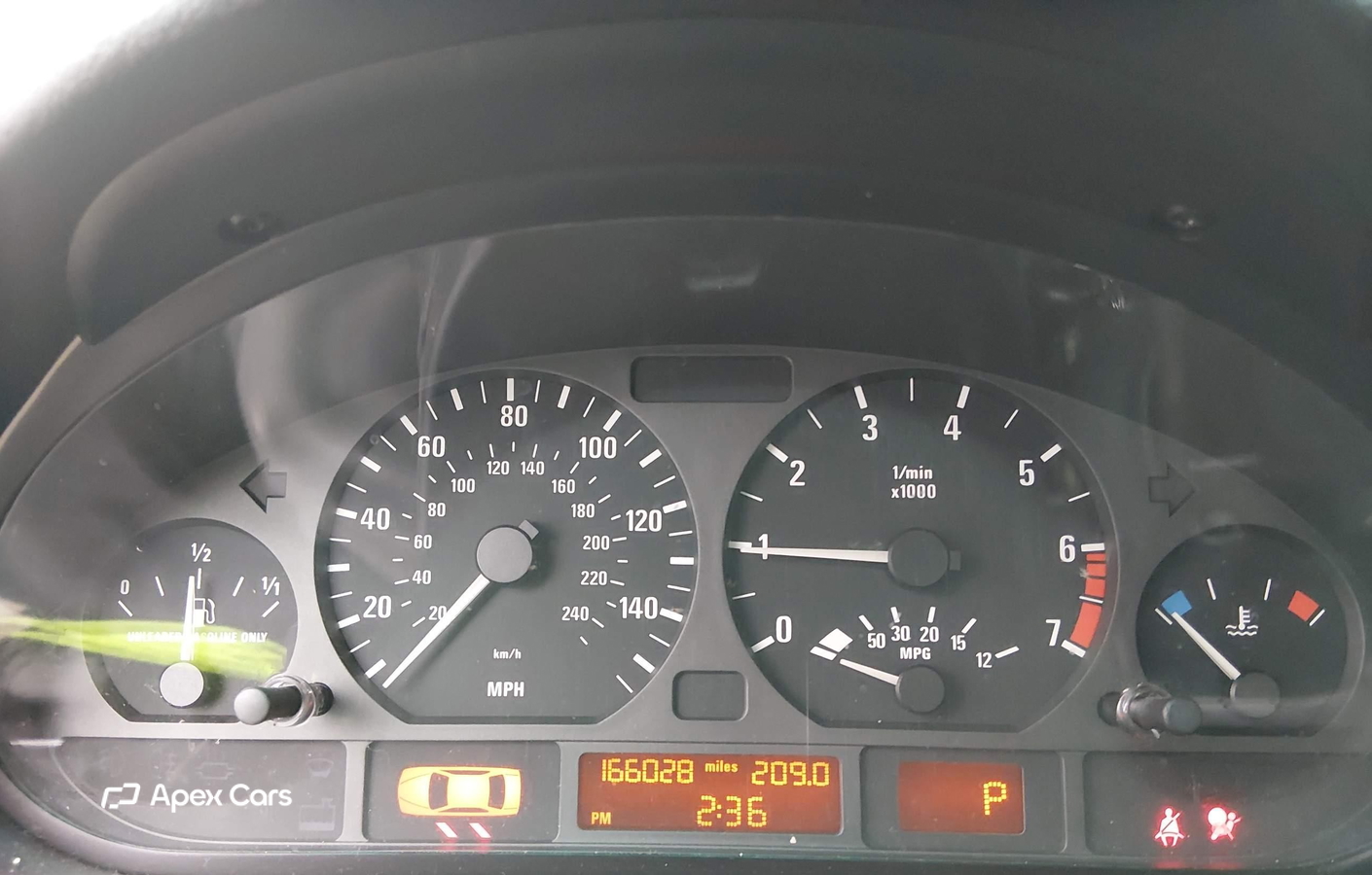 BMW Series 3 2000