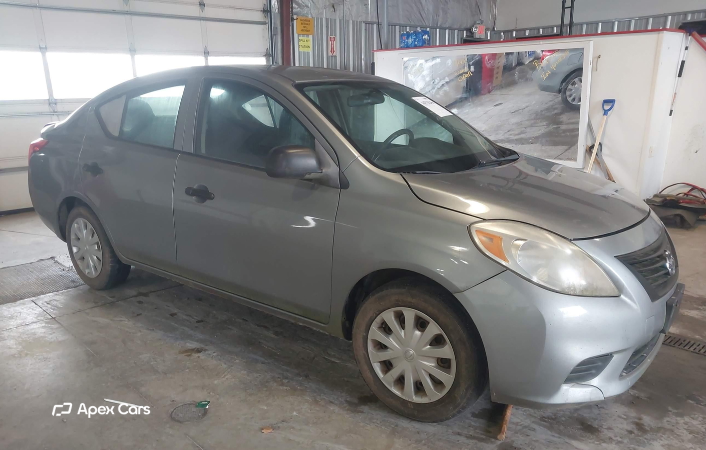 Nissan Versa 2012