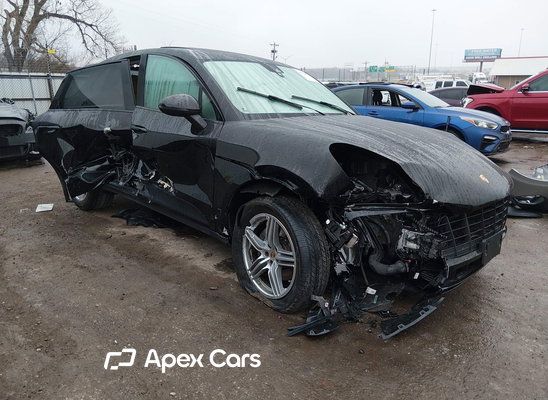 2018 Porsche Macan - Image 1 of 5