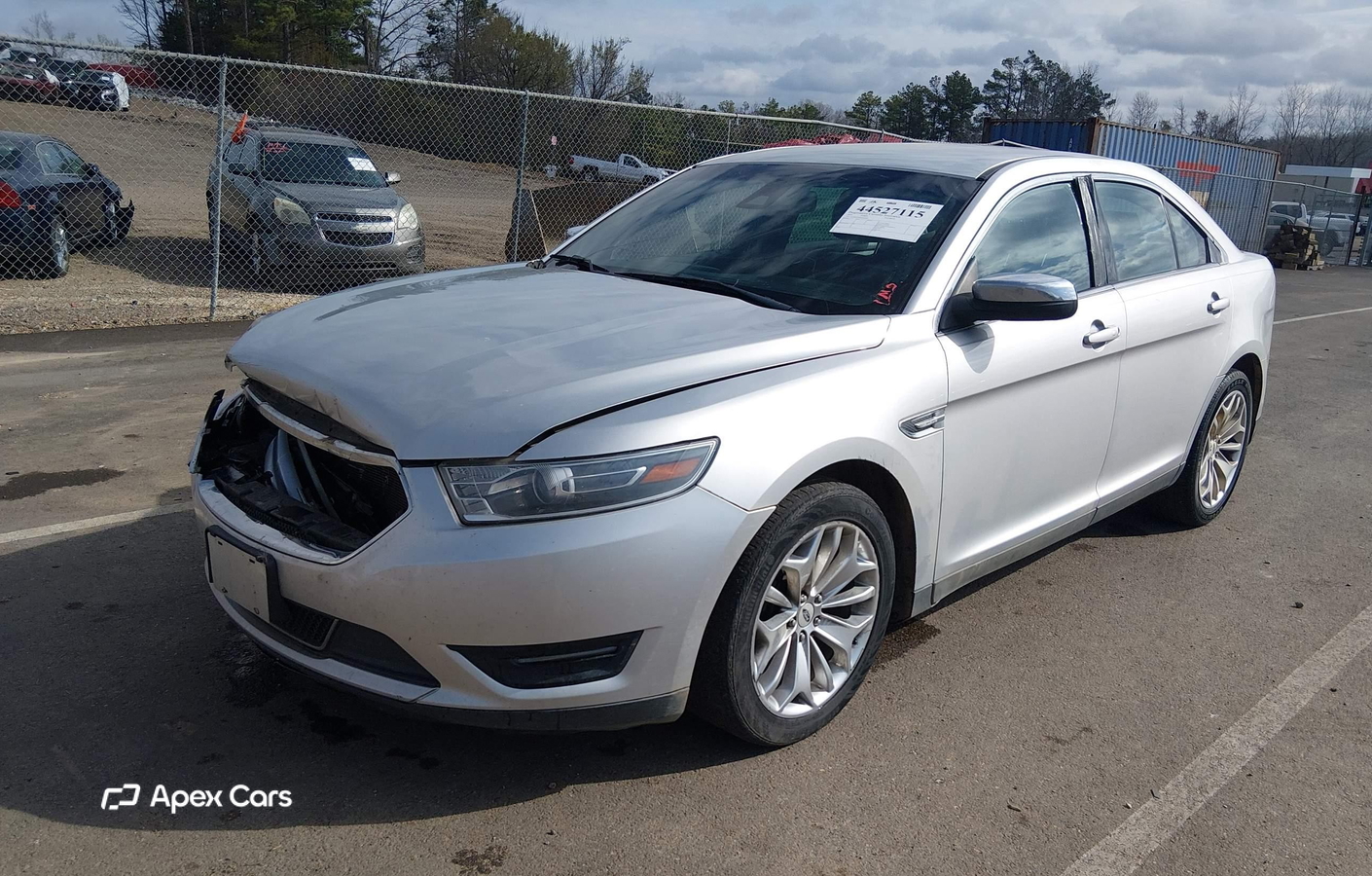 Ford Taurus 2019