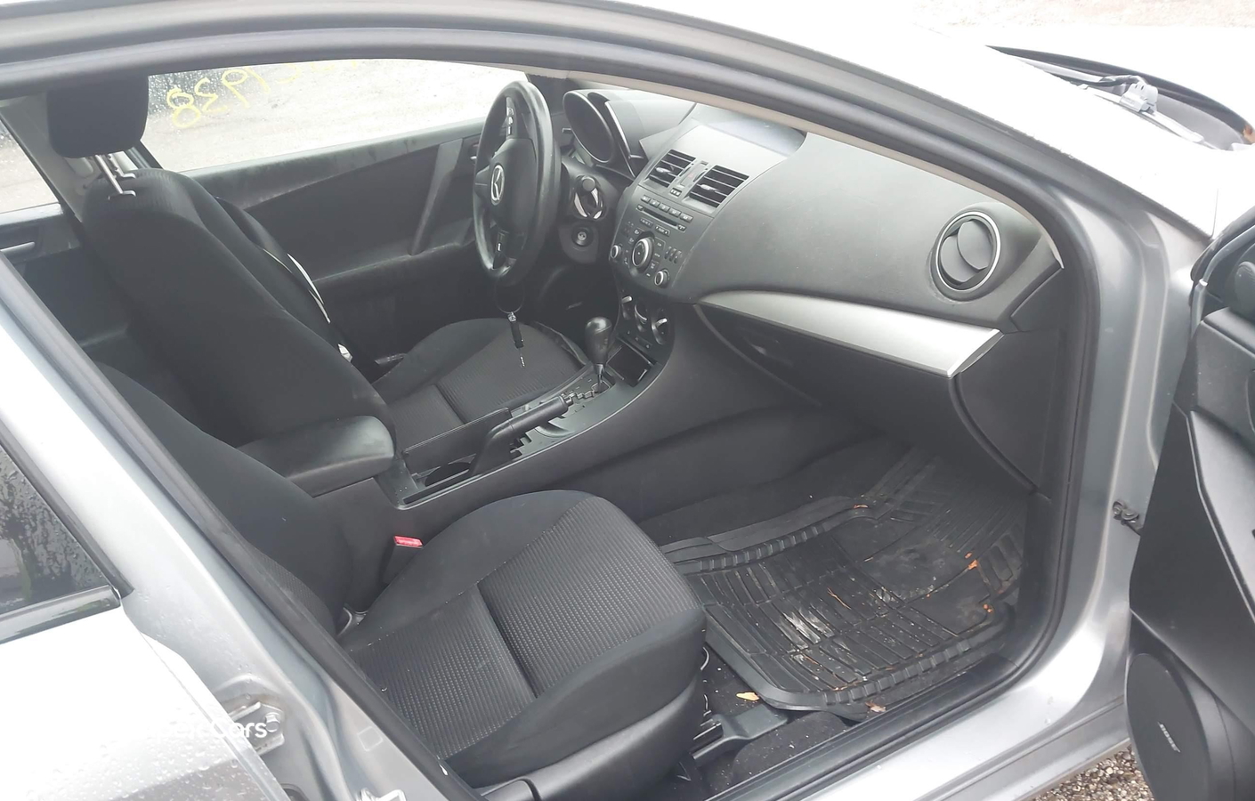 Mazda 3 2012