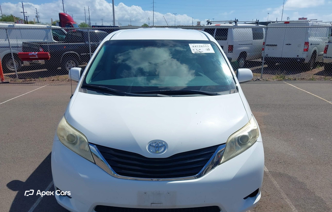 Toyota Sienna 2011