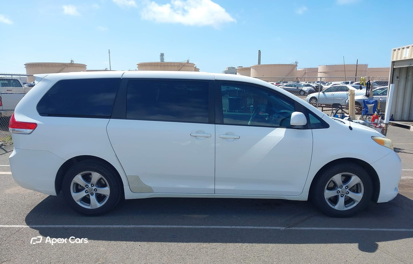 Toyota Sienna 2011