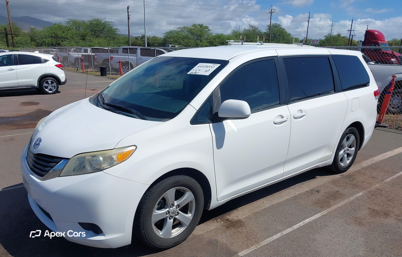 Toyota Sienna 2011