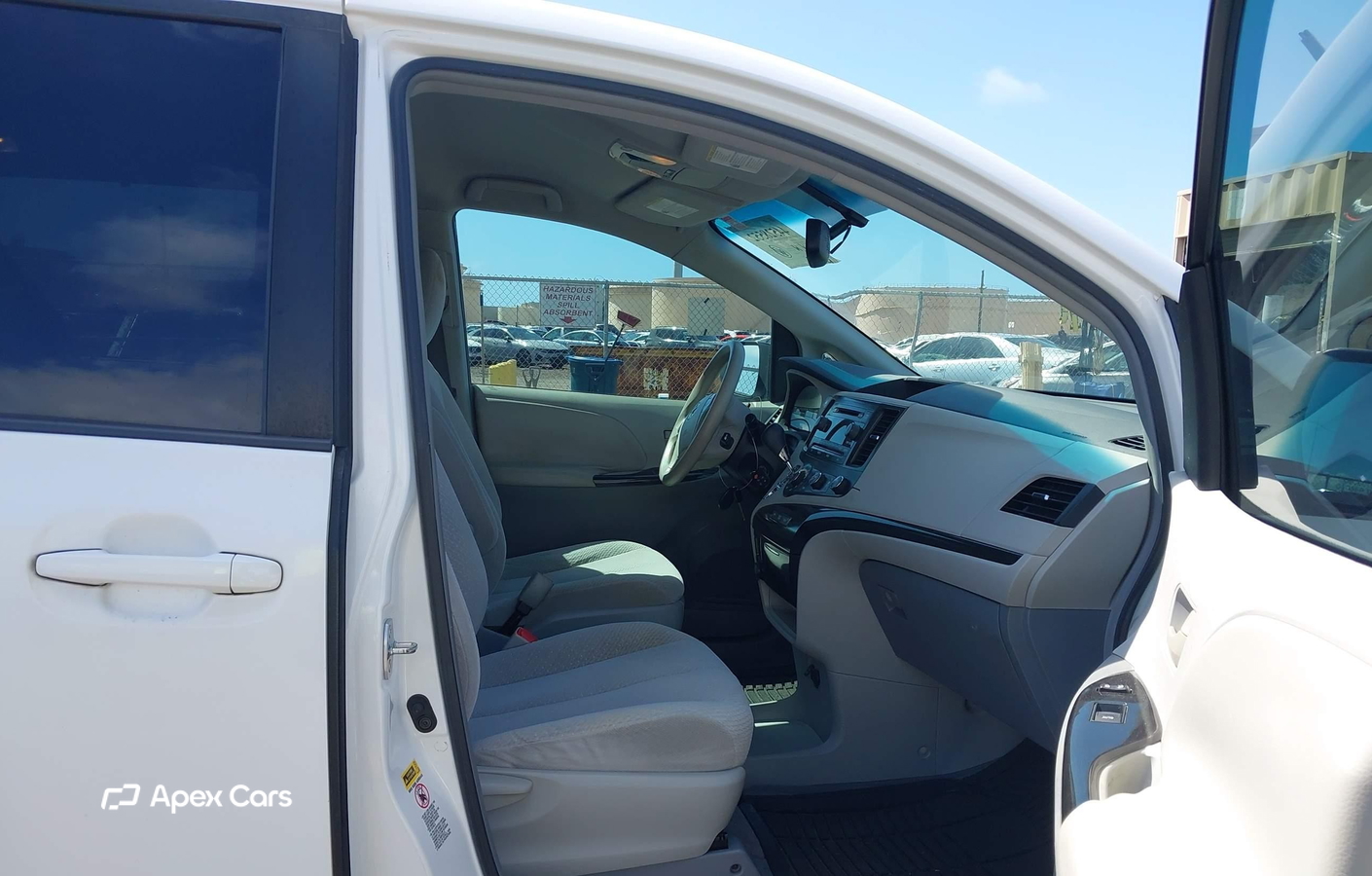 Toyota Sienna 2011