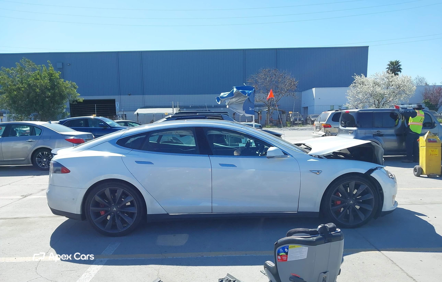 Tesla Model S 2014
