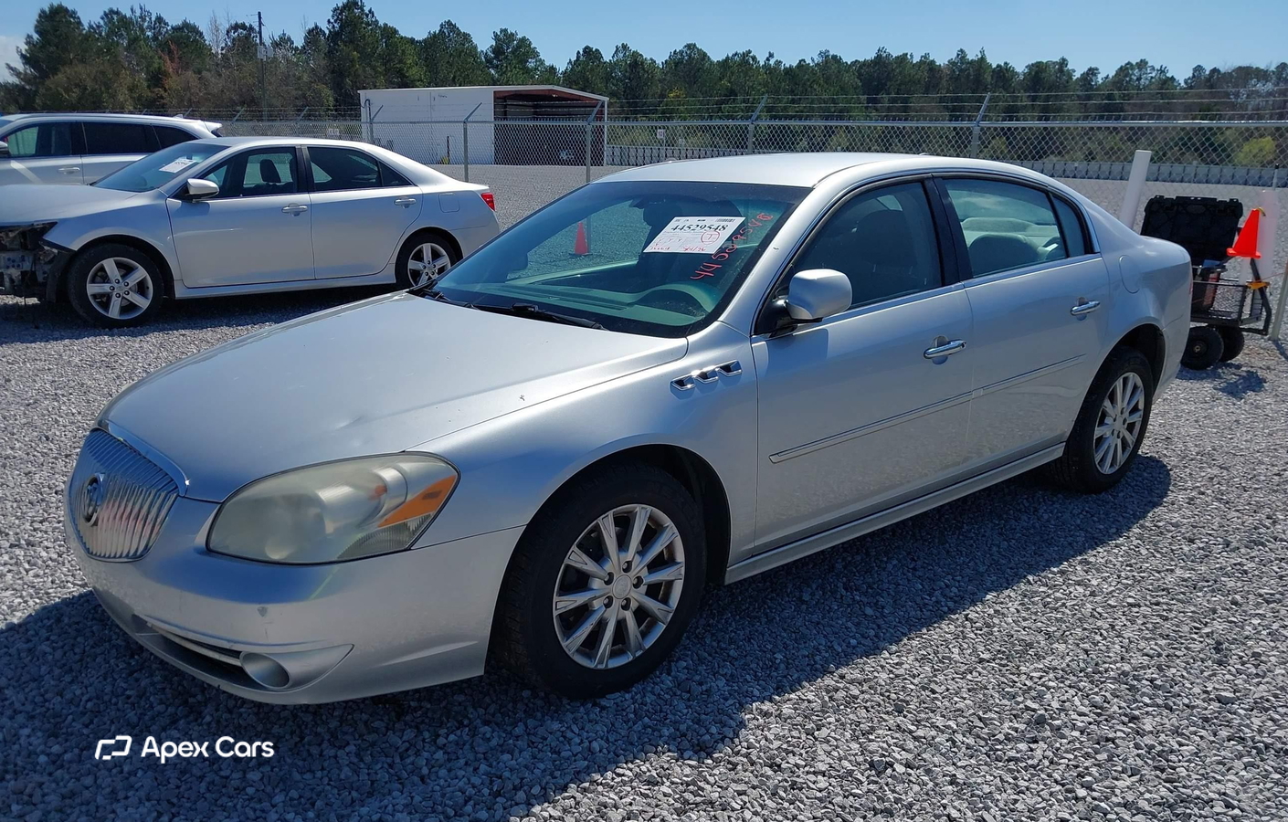 Buick Lucerne 2011