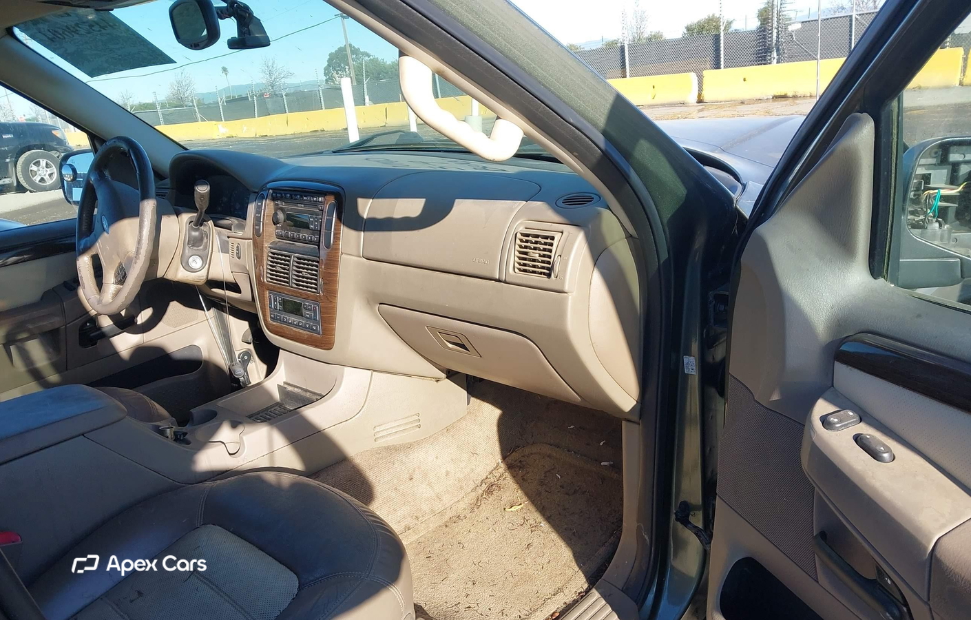 Ford Explorer 2003