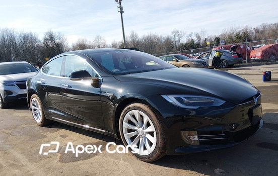 Tesla Model S 2017 - Image 1 of 18