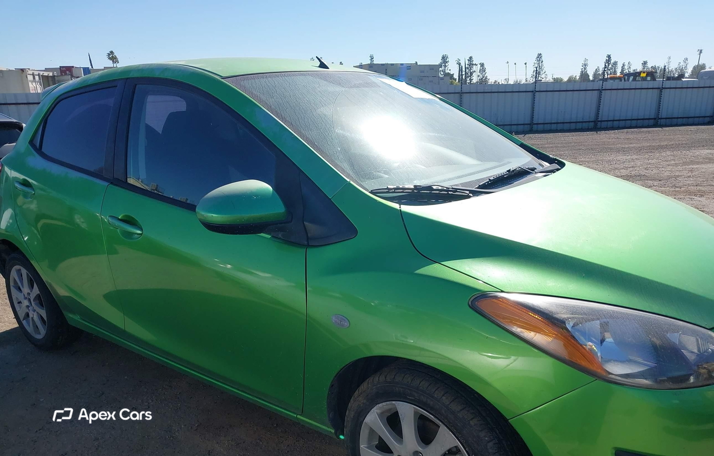 Mazda 2 2012