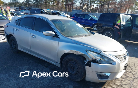 Nissan Altima 2015 - Image 1 of 16