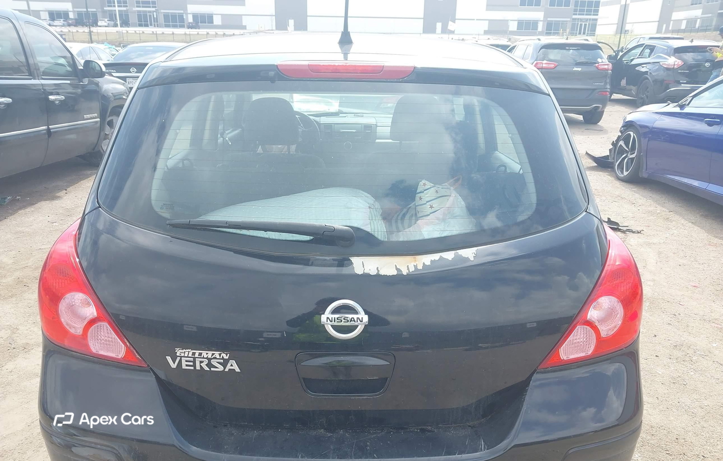 Nissan Versa 2011