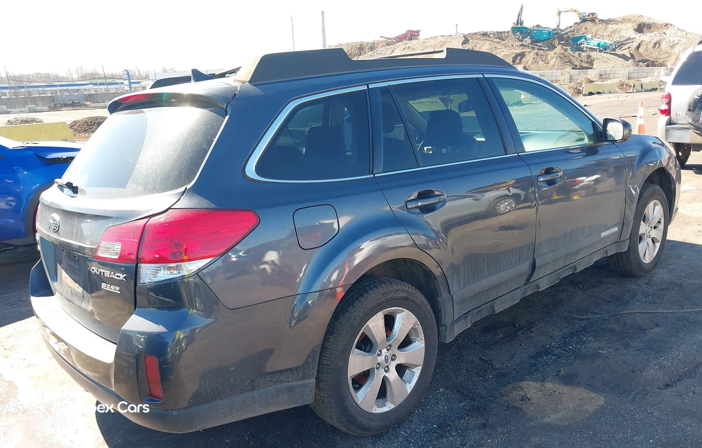 Subaru Outback 2011