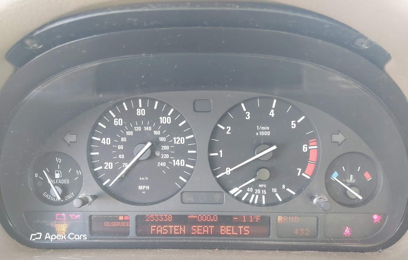 BMW Series 7 2000