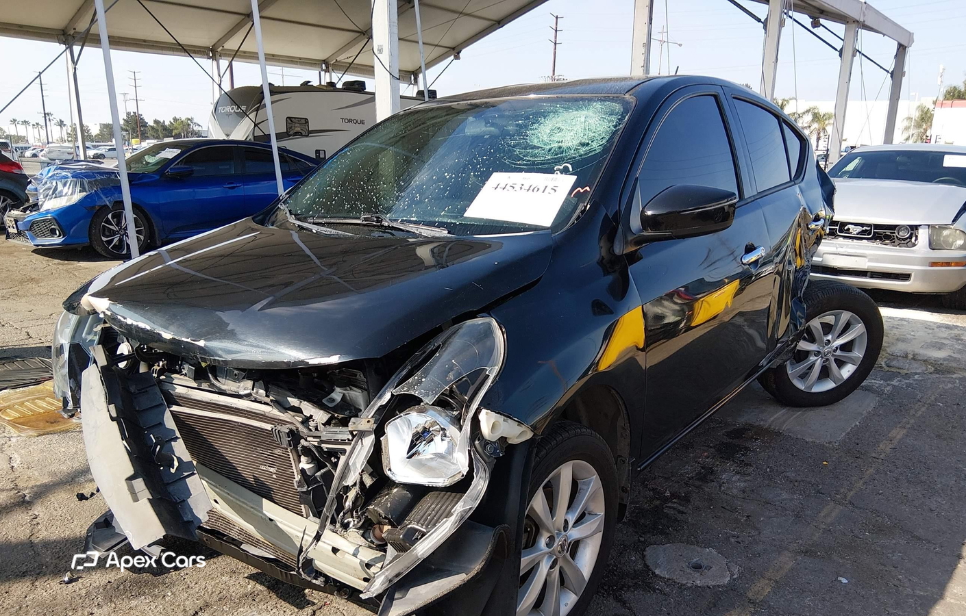 Nissan Versa 2016