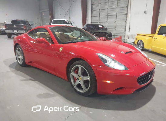 2010 Ferrari California - Image 1 of 5