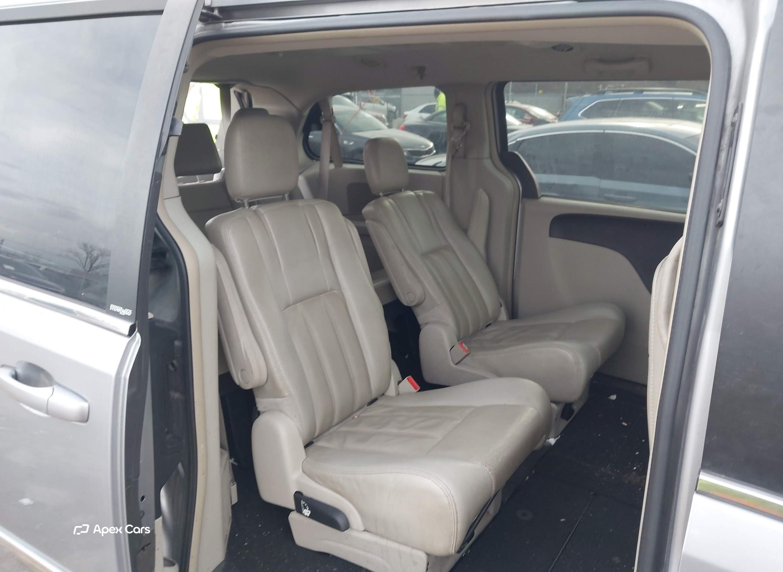 Chrysler Town & Country 2013