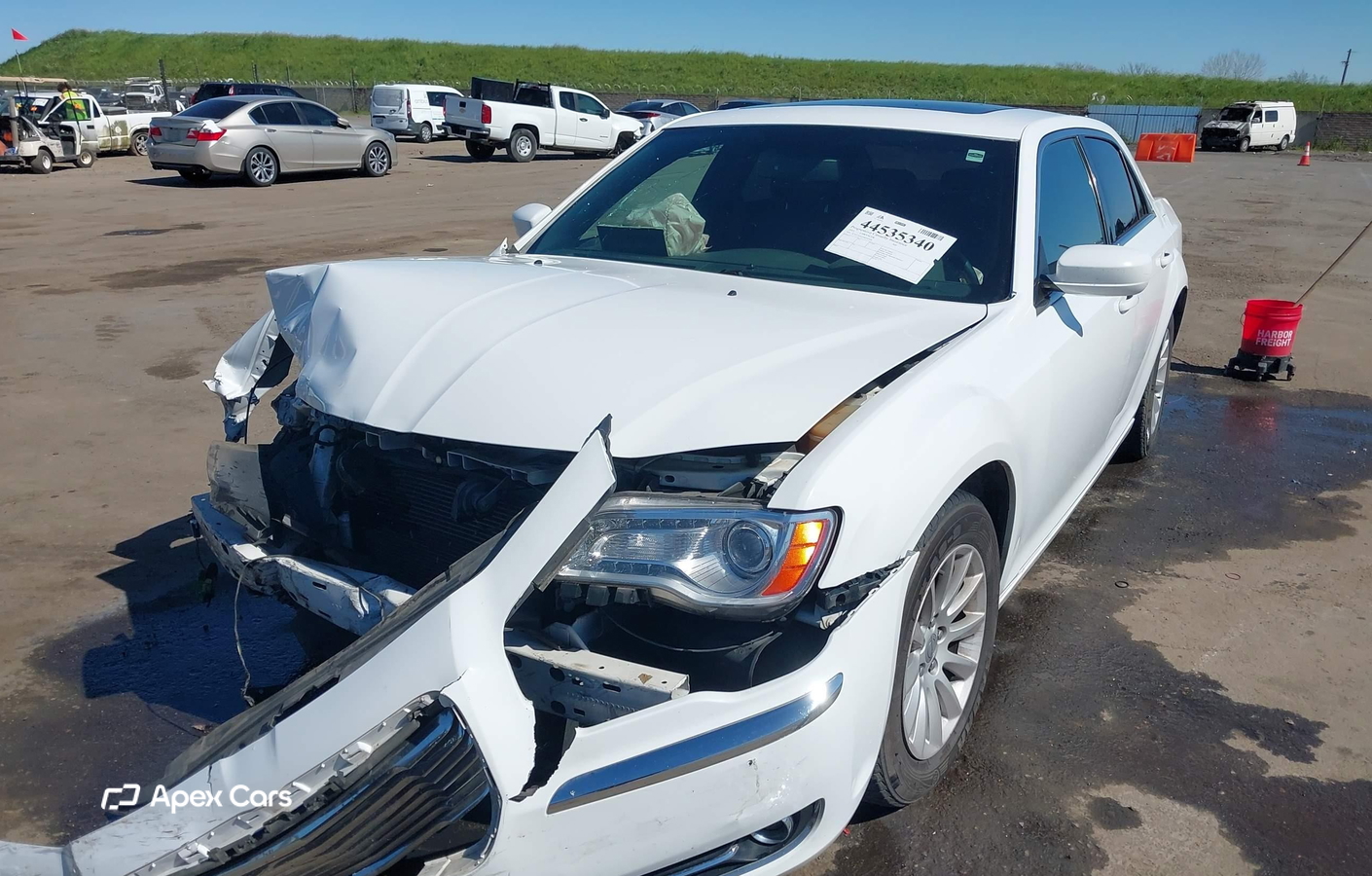 Chrysler 300 2013