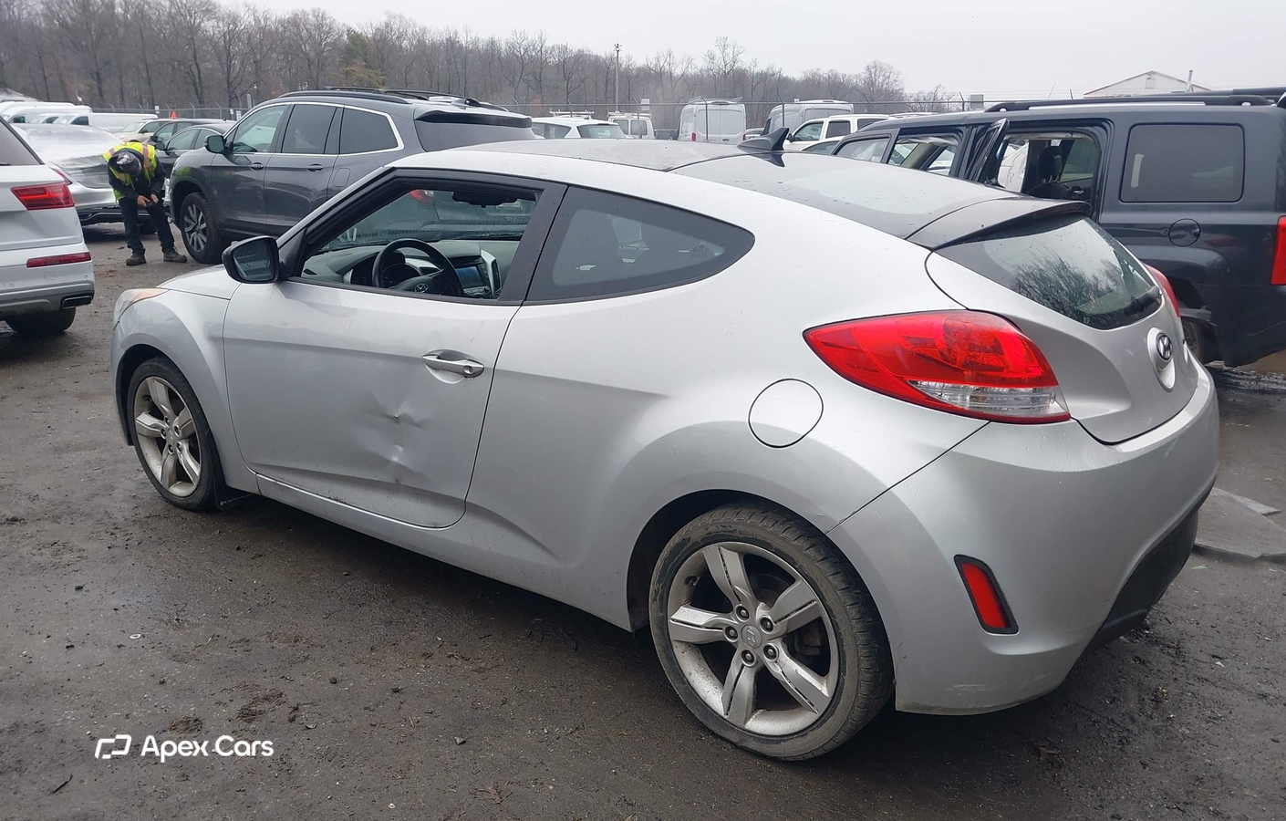 Hyundai Veloster 2012