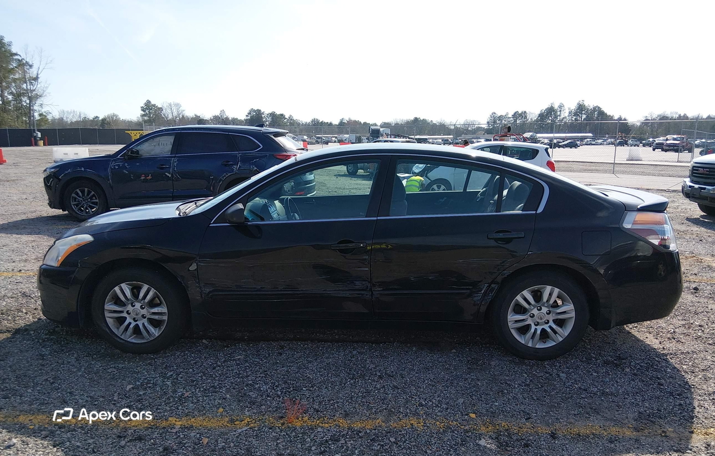 Nissan Altima 2012