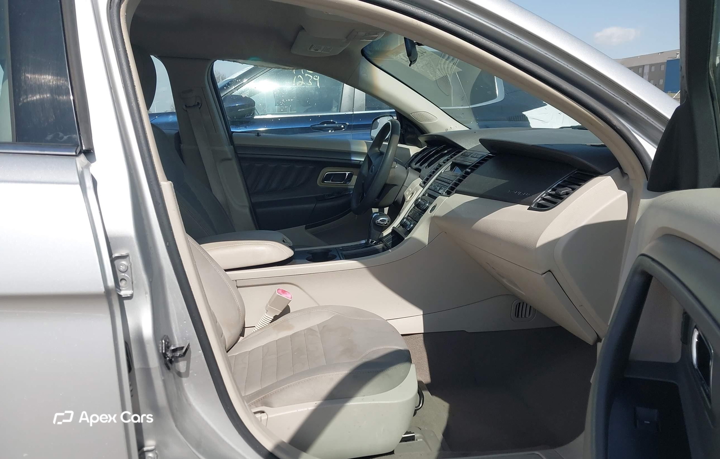 Ford Taurus 2011