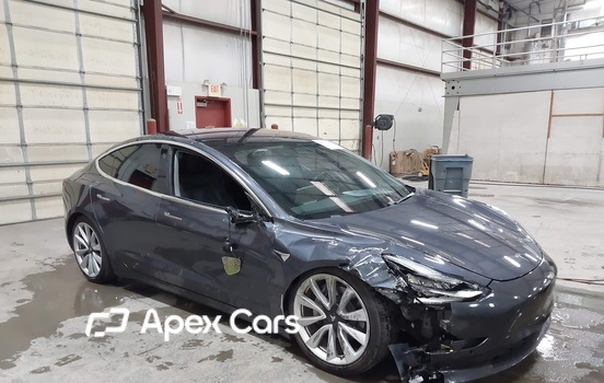 Tesla Model 3 2018 - Image 1 of 18