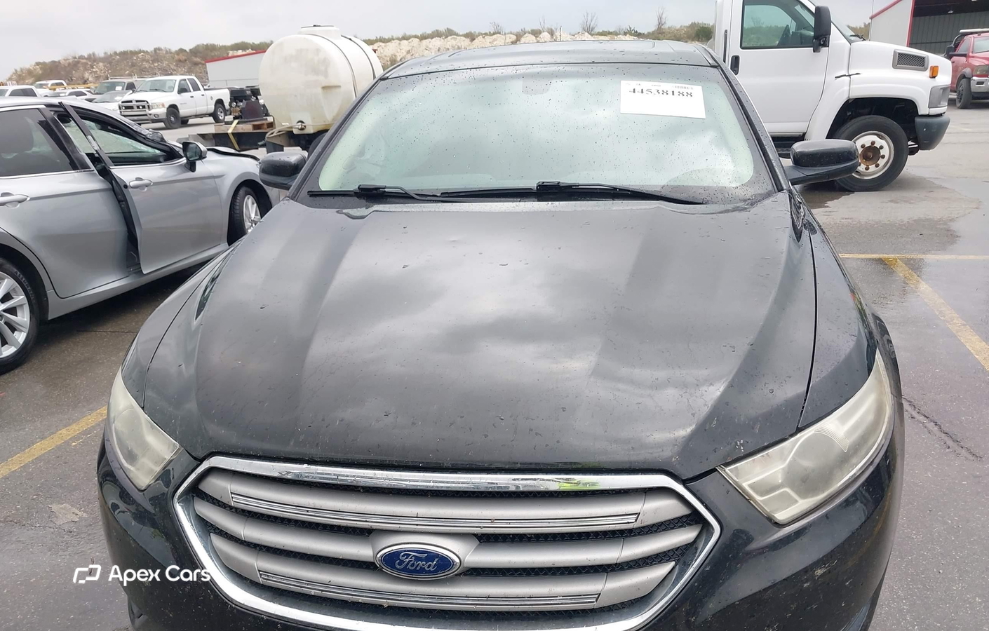 Ford Taurus 2015