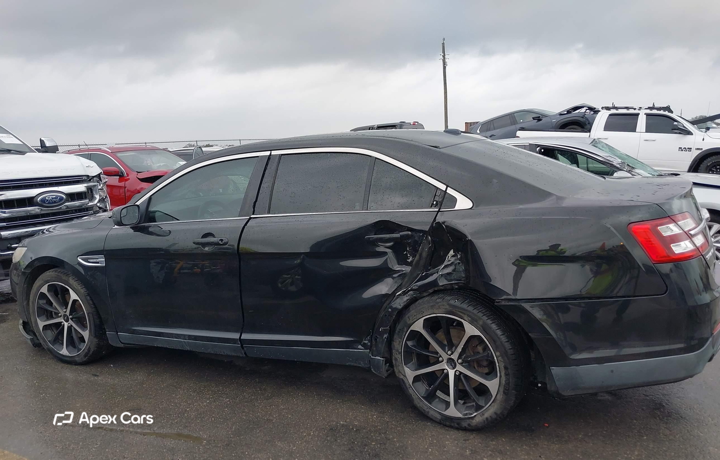Ford Taurus 2015