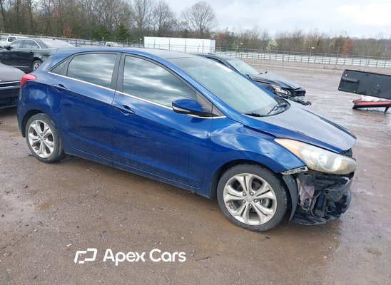 2013 Hyundai Elantra - Image 1 of 5