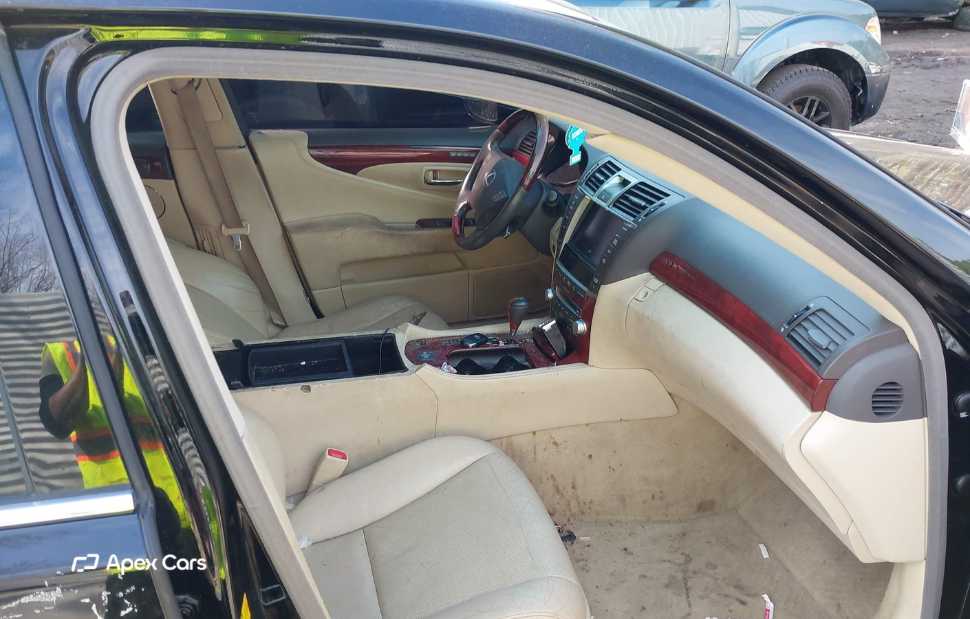Lexus LS 2011