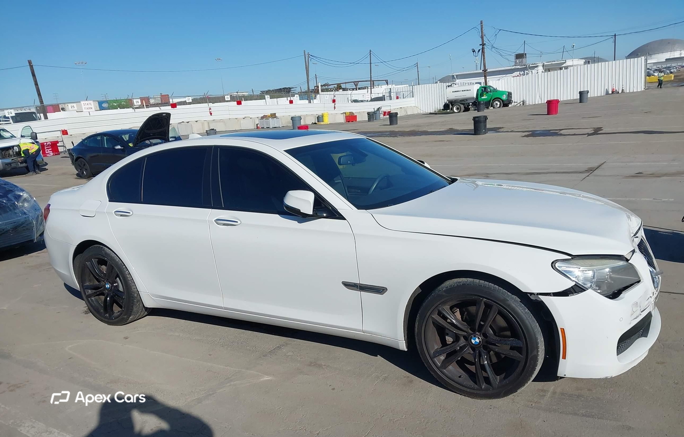 BMW Series 7 2015