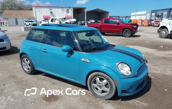 MINI Cooper 2009 - Image 1 of 16