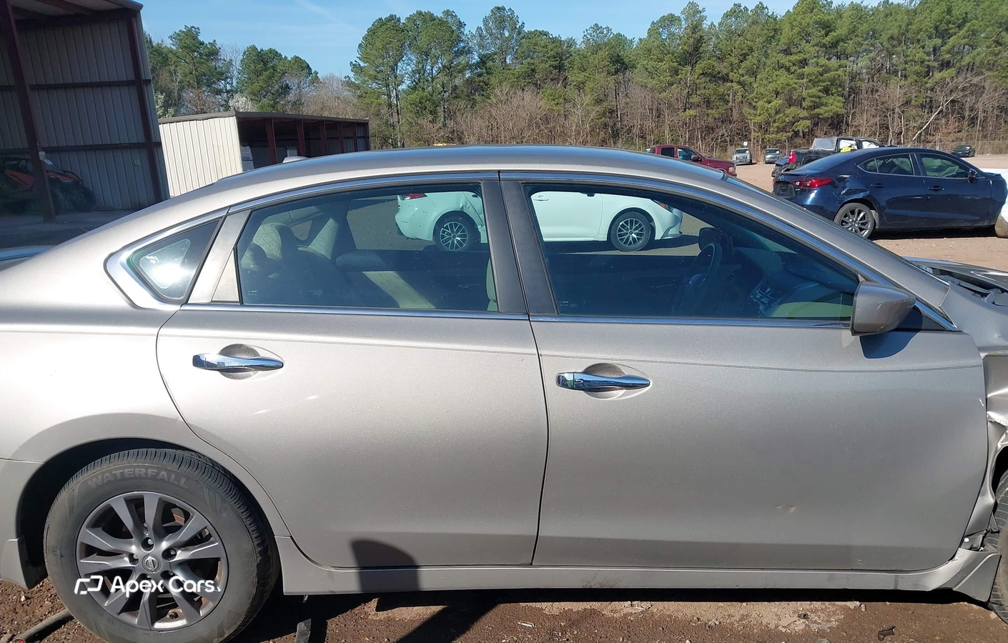 Nissan Altima 2015