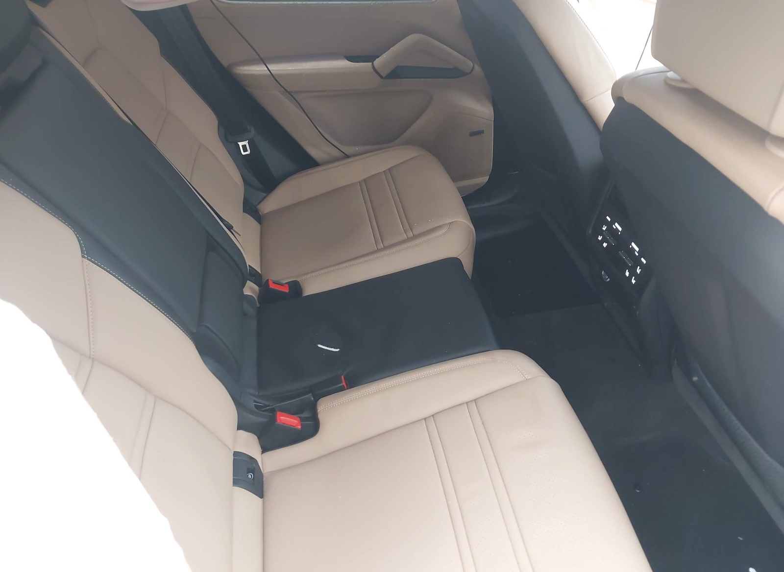 Porsche Cayenne Coupe 2024