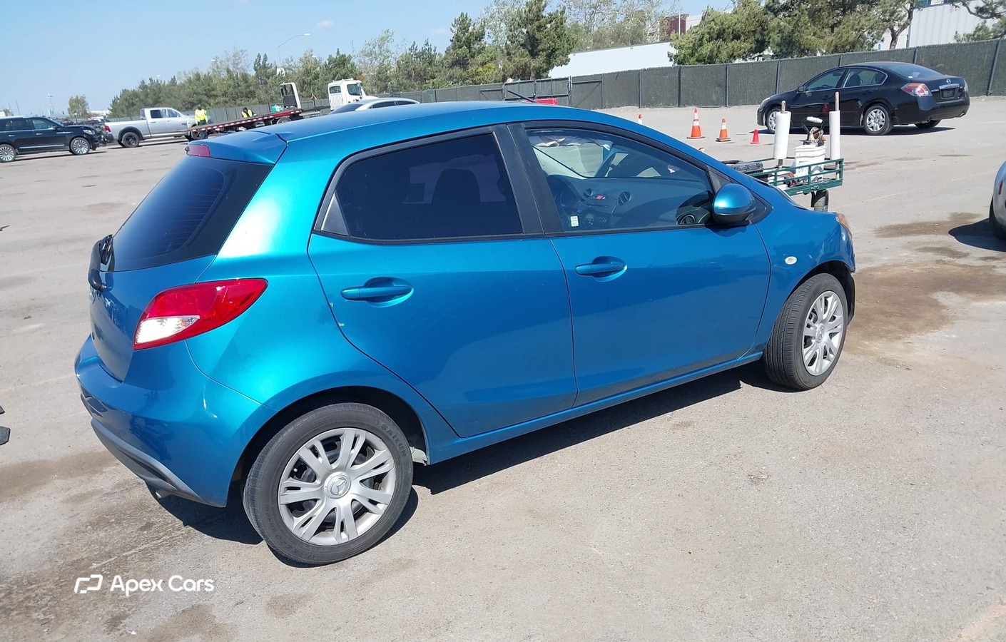 Mazda 2 2012