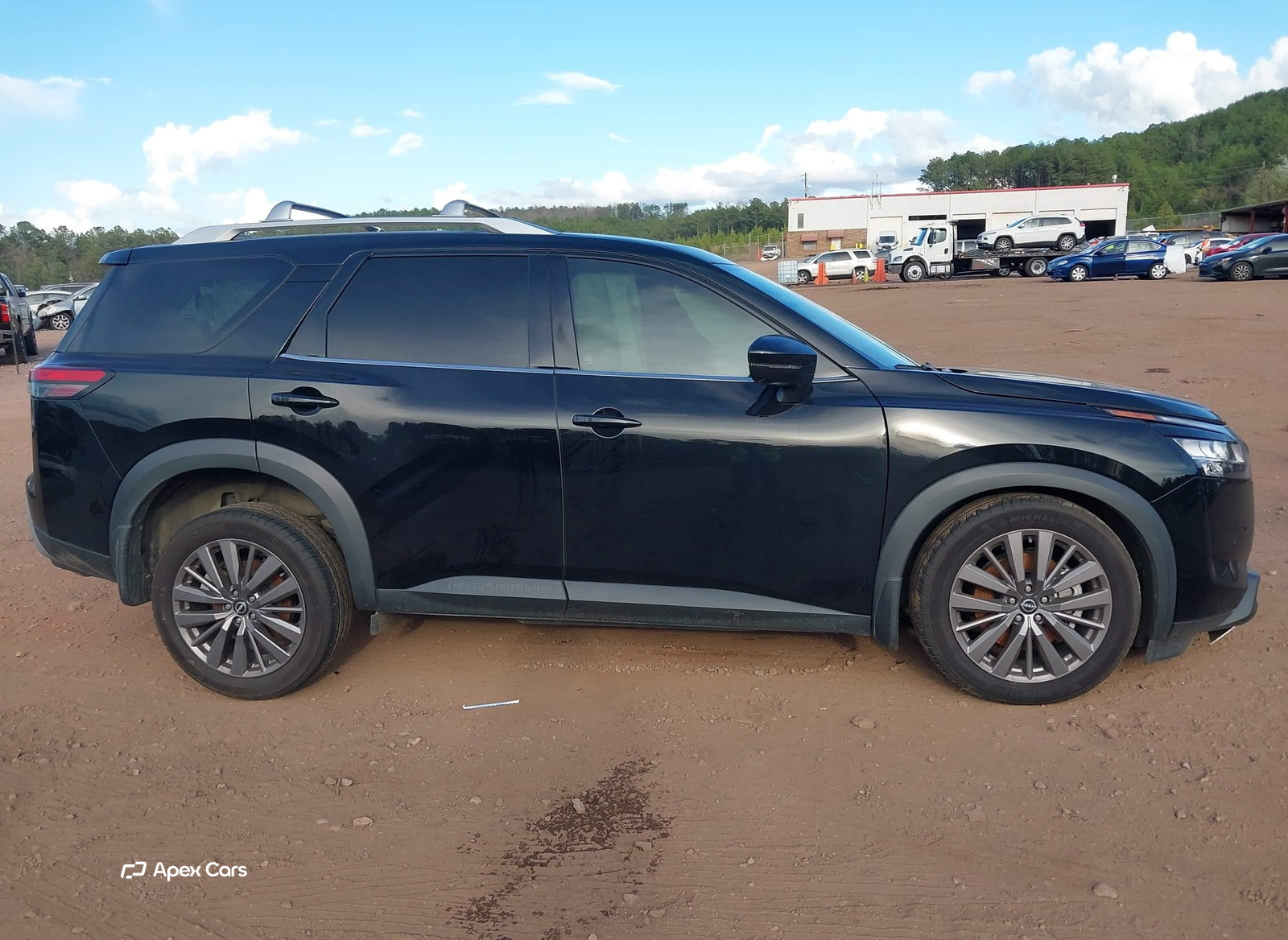 Nissan Pathfinder 2023